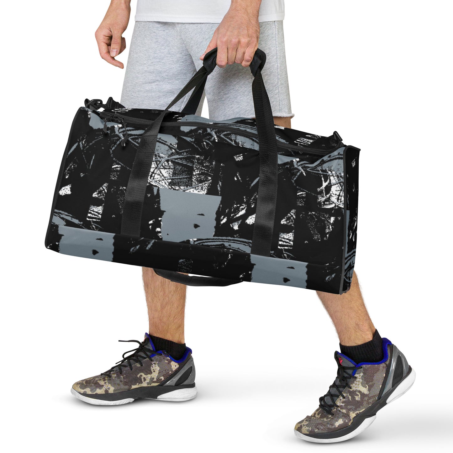 With a generous interior space measuring 22" x 11.5" x 11.5", staying organized has never been easier. Utilize the multiple pockets, including a secure zipper pocket, to keep your essentials within reach. Experience comfort like never before with adjustable and removable padded shoulder straps, designed to support you during even the longest journeys. Dual padded handles, equipped with hook & loop fasteners, offer convenient carrying options for your convenience.