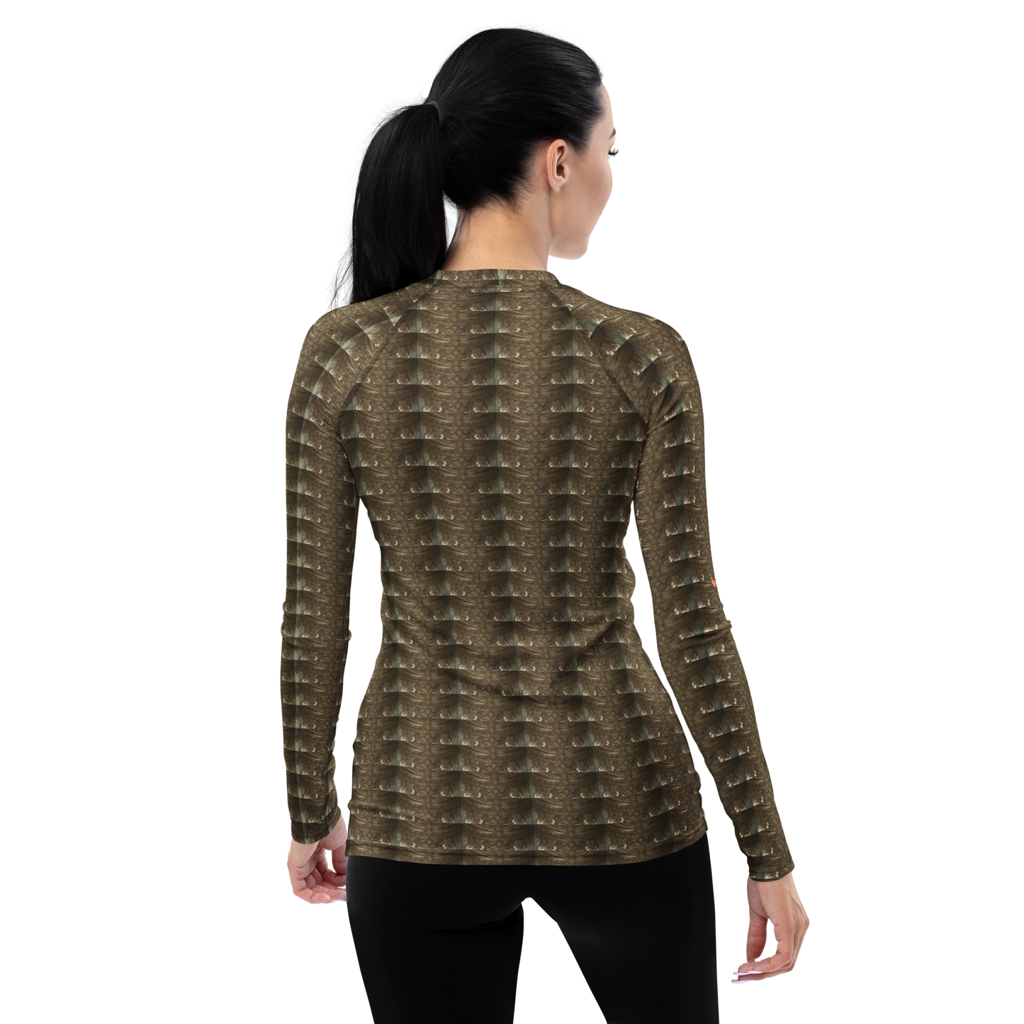 Constructed from 82% polyester ,18% spandex, this rash guard features a soft, four-way stretch fabric that contours perfectly to your body. Engage confidently; with your skin safeguarded against damaging UV rays, its UPF 50+ protection ensures that ultimate protection. beats.cali’s rash guards are built for endurance