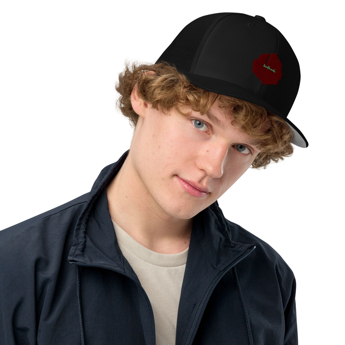 Closed-back trucker cap