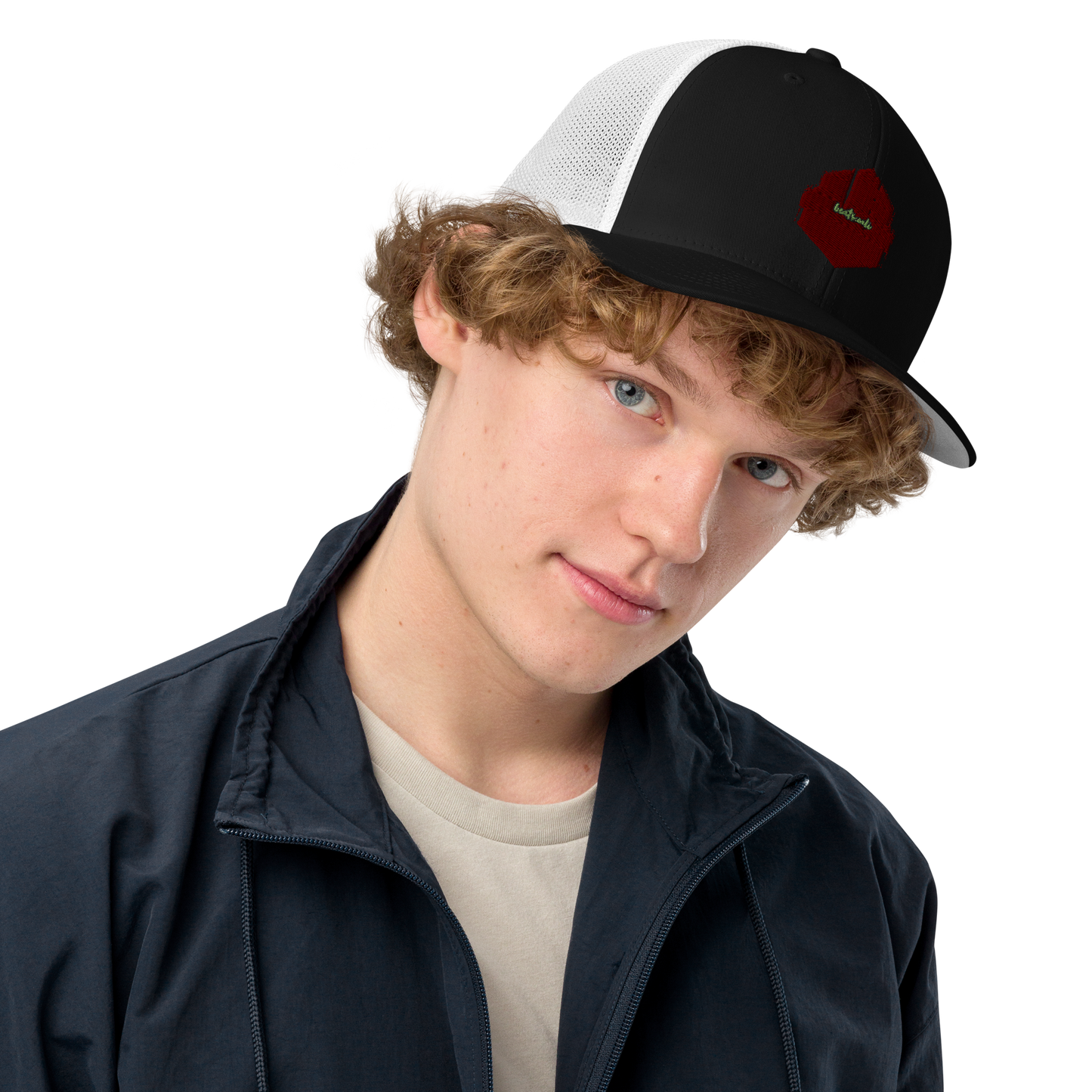 Closed-back trucker cap