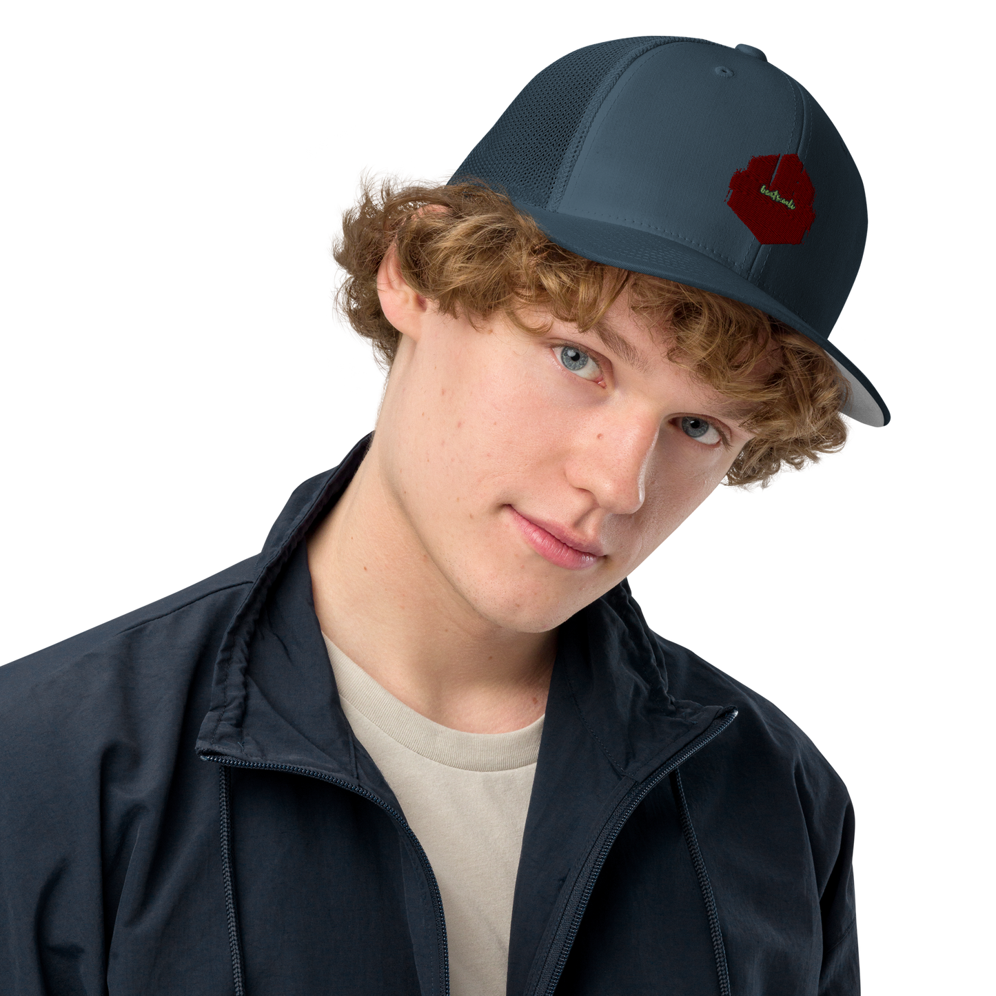 Closed-back trucker cap