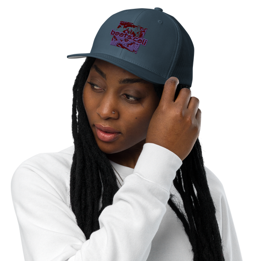 Closed-back trucker cap