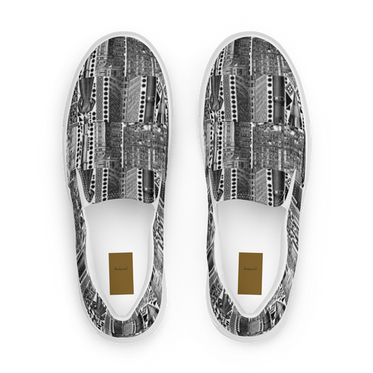 Women’s slip-on canvas shoes